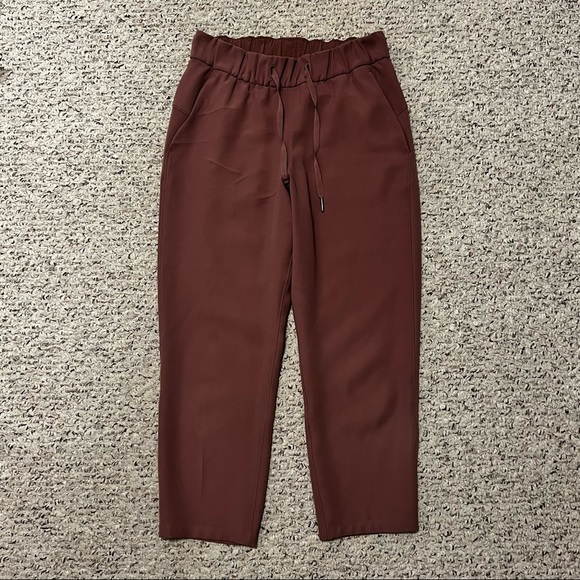 lululemon athletica Pants - NWOT Lululemon On The Fly 7/8 Pant